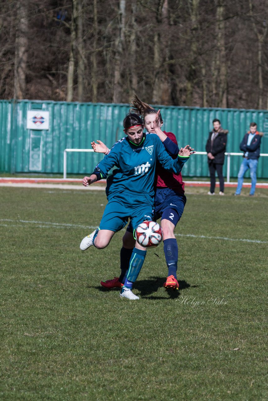 Bild 301 - B-Juniorinnen VfL Oldesloe - Krummesser SV _ Ergebnis: 4:0